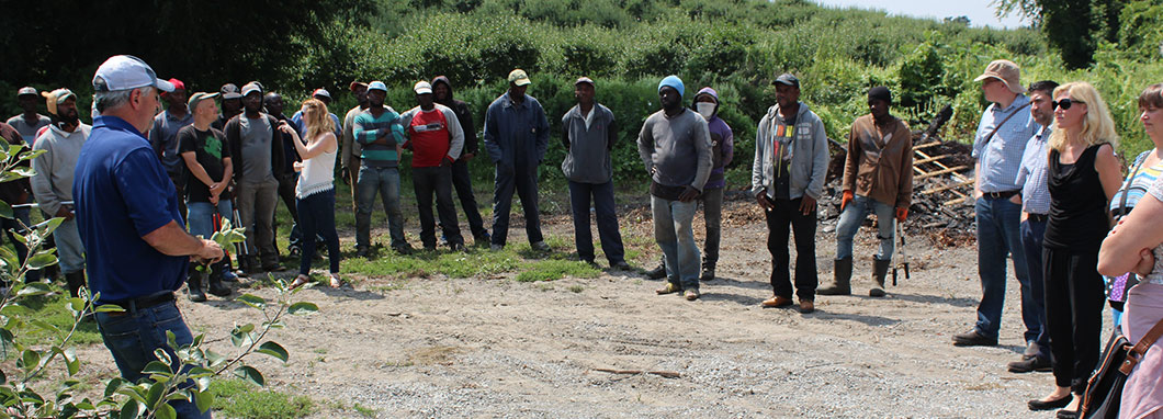 Government officials tour SAWP farms
